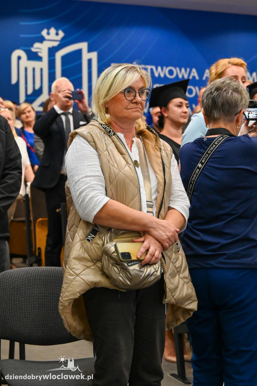Wręczenie dyplomów na PANS: pielęgniarstwo
