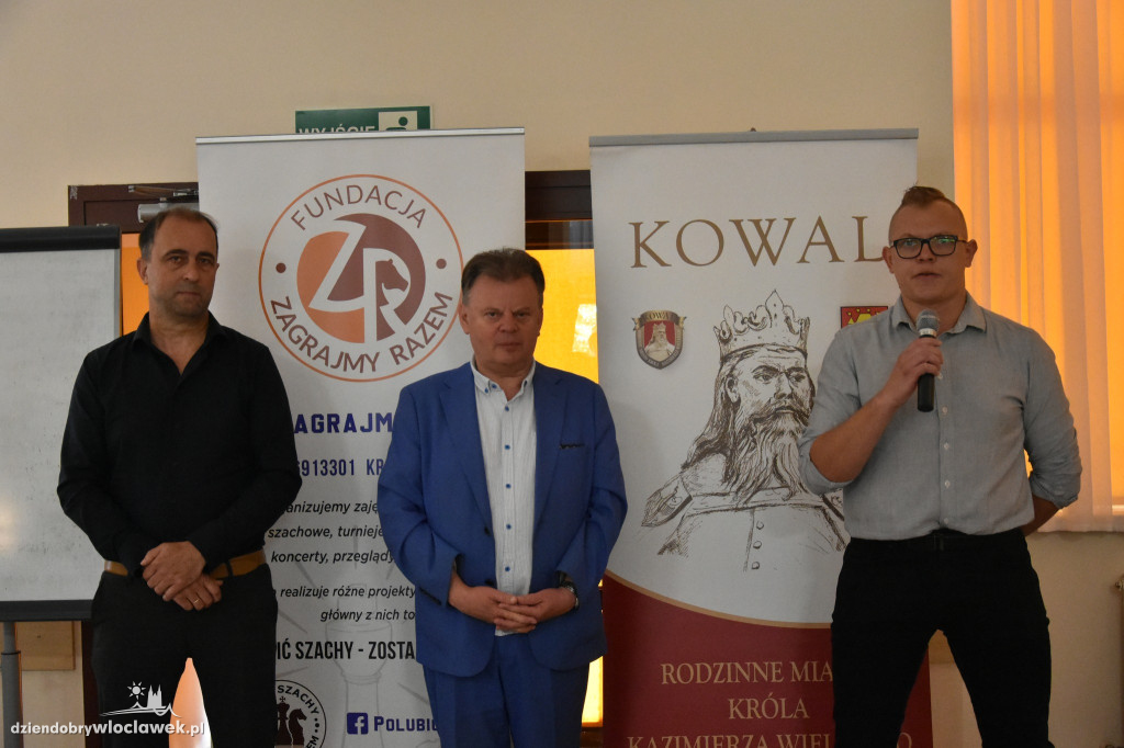 Turniej Szachy z historią w Kowalu