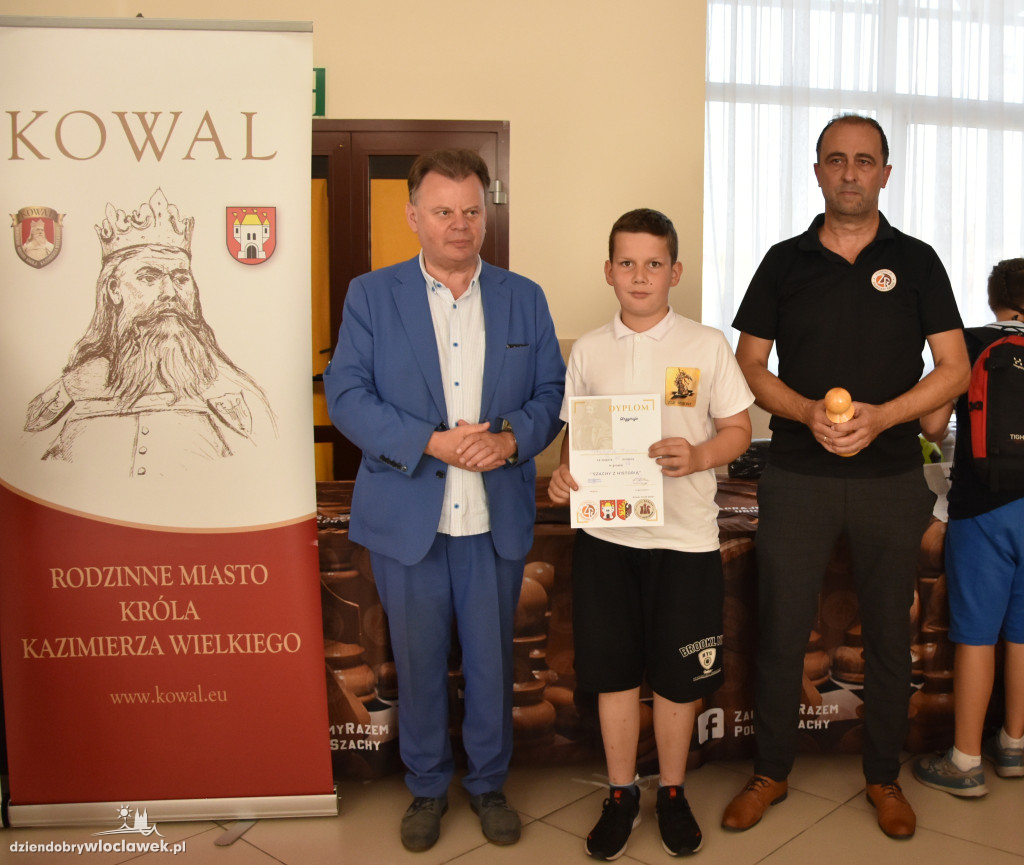 Turniej Szachy z historią w Kowalu
