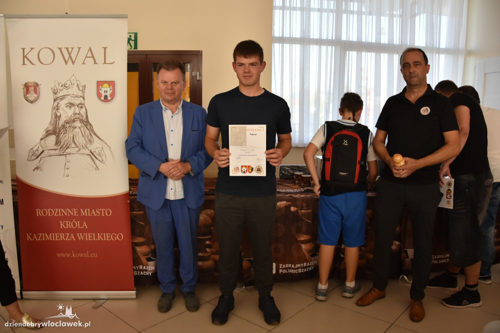 Turniej Szachy z historią w Kowalu