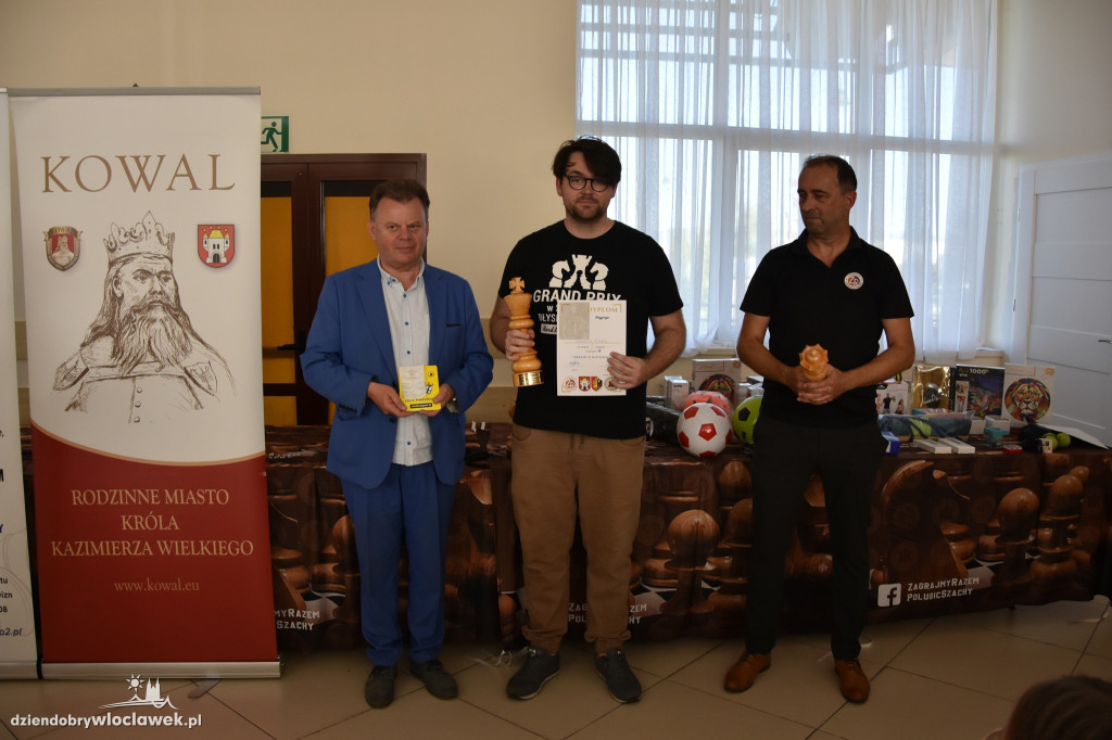 Turniej Szachy z historią w Kowalu