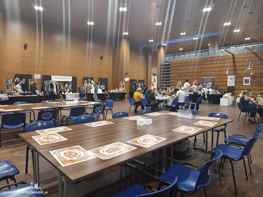  V Festiwal Fajansu: Fajansowe Kramy i Bistro
