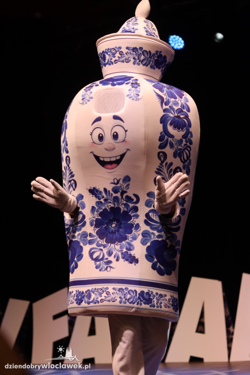 V Fajans Festiwal: rewia