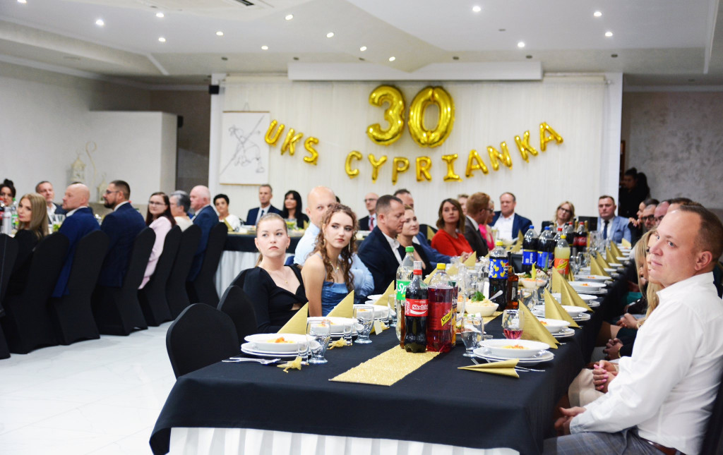 Bal Sportowca i jubileusz 30-lecia UKS Cyprianka