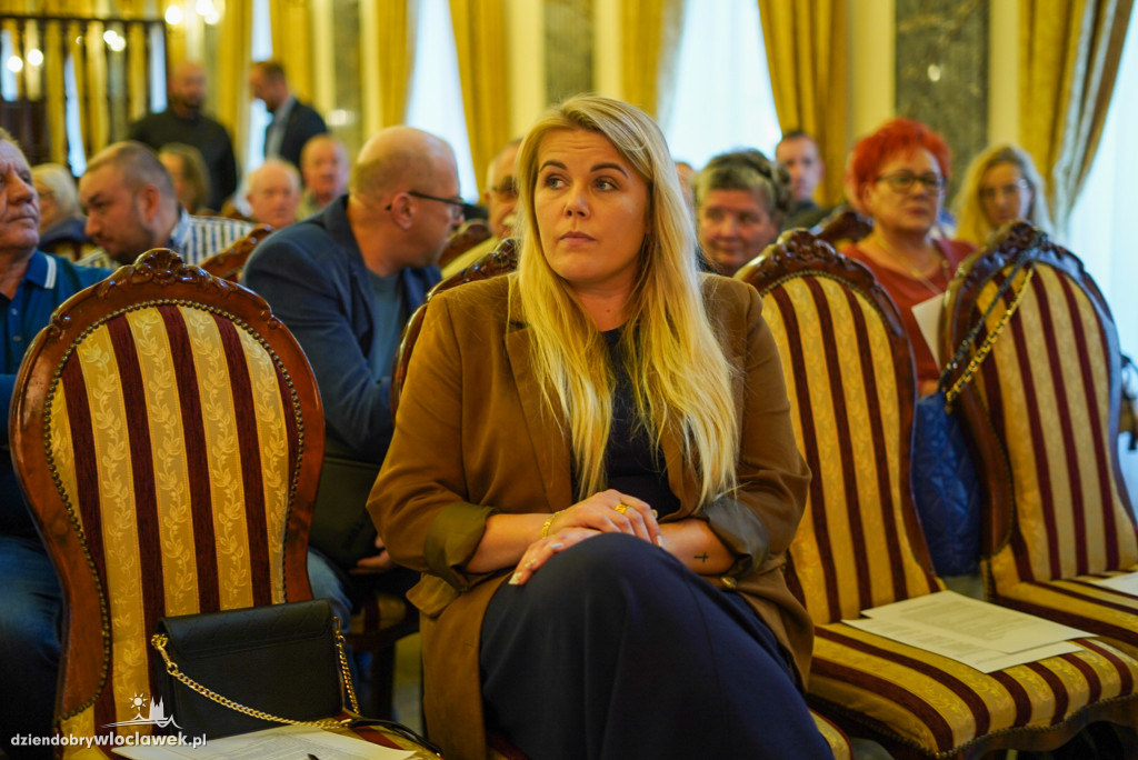Kongres Lewicy w Pałacu Bursztynowym