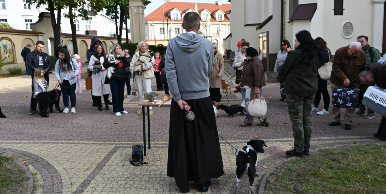 Błogosławieństwo zwierząt w Klasztorze