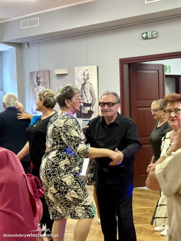 Potańcówka dla Seniorów w ramach Weekendu Seniora z Kulturą