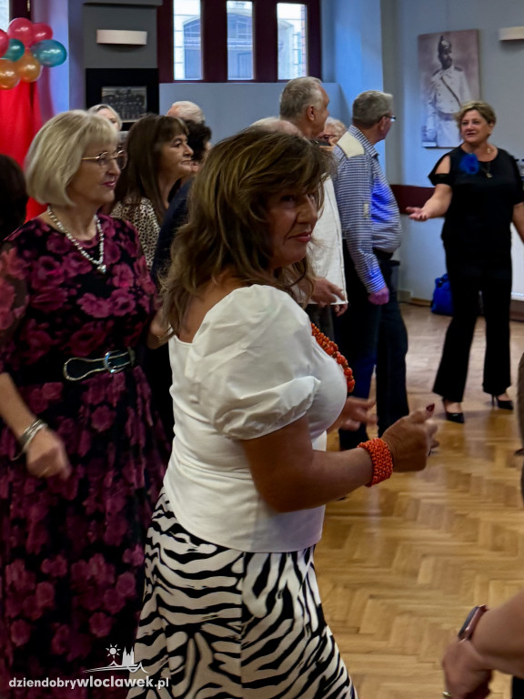 Potańcówka dla Seniorów w ramach Weekendu Seniora z Kulturą