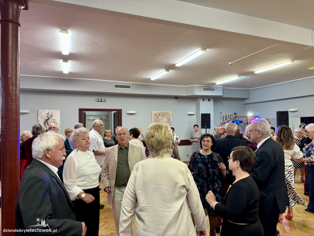 Potańcówka dla Seniorów w ramach Weekendu Seniora z Kulturą