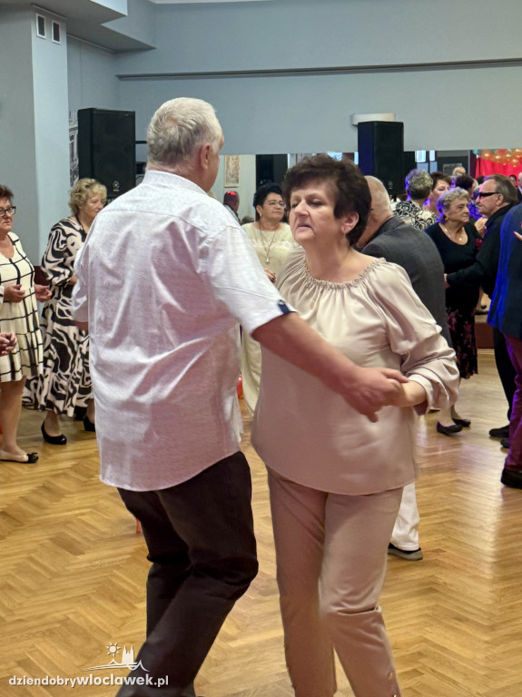Potańcówka dla Seniorów w ramach Weekendu Seniora z Kulturą