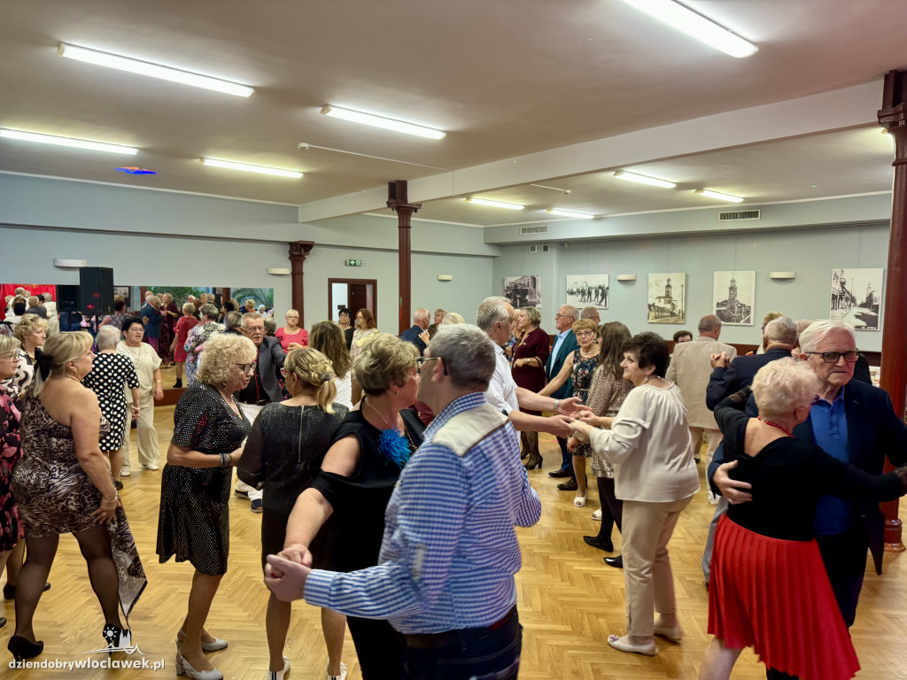 Potańcówka dla Seniorów w ramach Weekendu Seniora z Kulturą