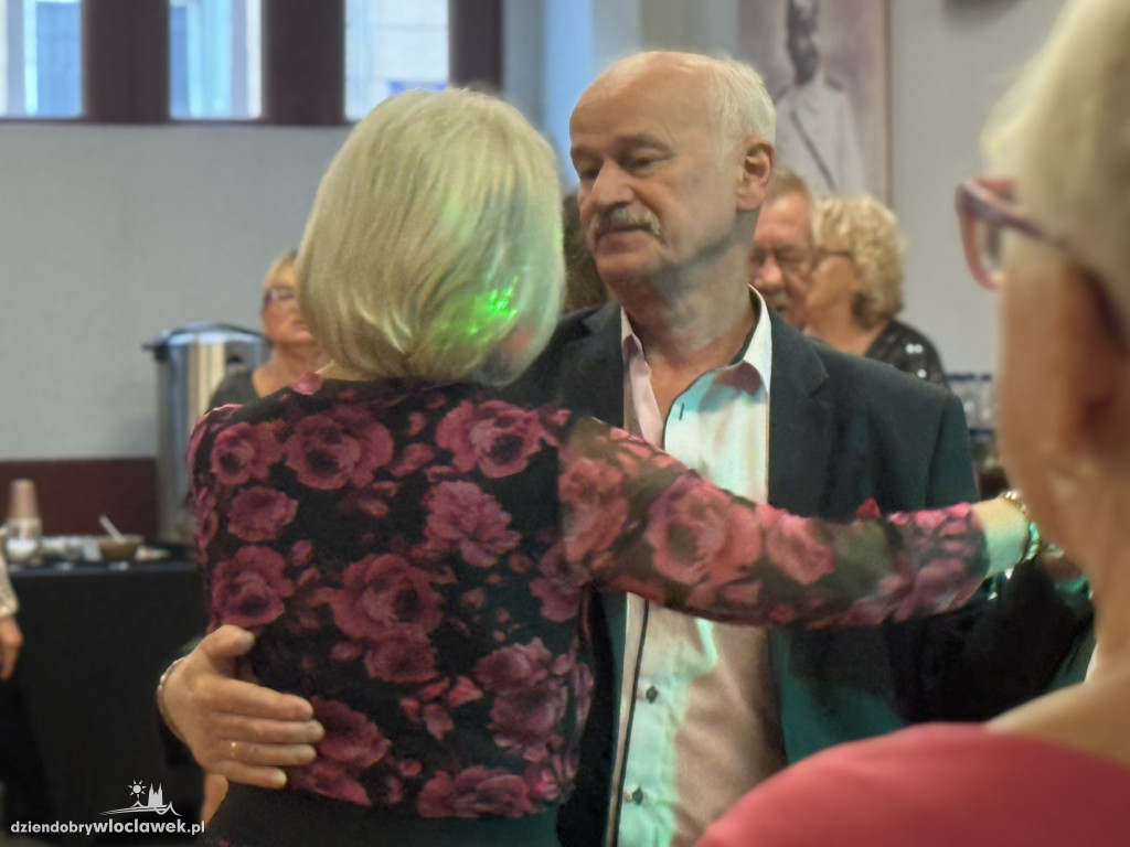 Potańcówka dla Seniorów w ramach Weekendu Seniora z Kulturą