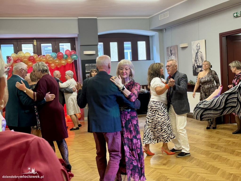 Potańcówka dla Seniorów w ramach Weekendu Seniora z Kulturą
