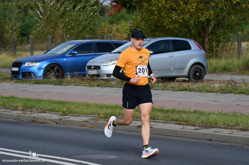 12. Półmaraton Włocławek: zawodnicy na trasie