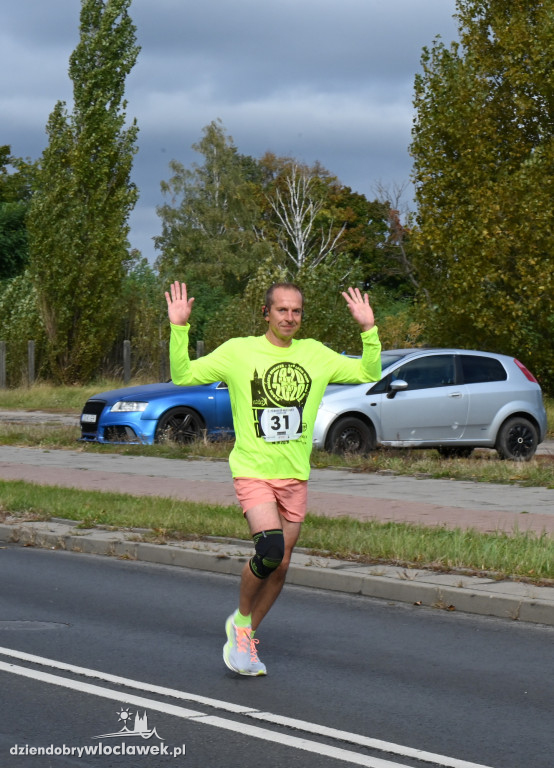 12. Półmaraton Włocławek: zawodnicy na trasie