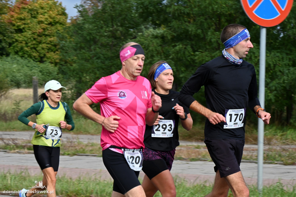 12. Półmaraton Włocławek: zawodnicy na trasie