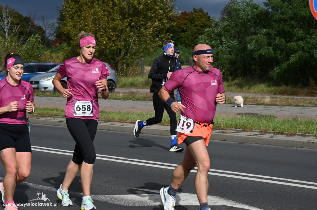 12. Półmaraton Włocławek: zawodnicy na trasie