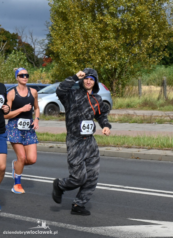 12. Półmaraton Włocławek: zawodnicy na trasie