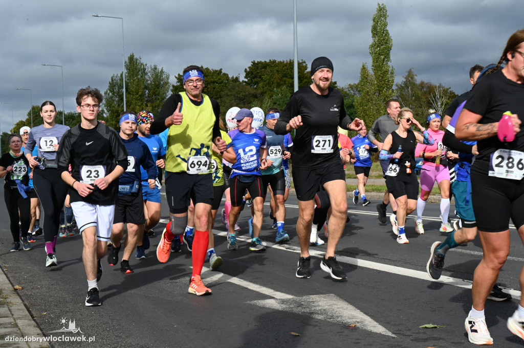12. Półmaraton Włocławek: zawodnicy na trasie