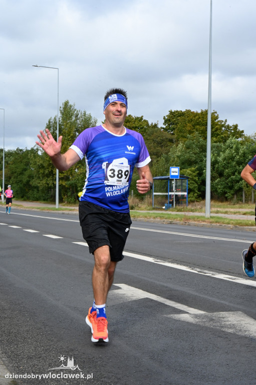12. Półmaraton Włocławek: zawodnicy na trasie