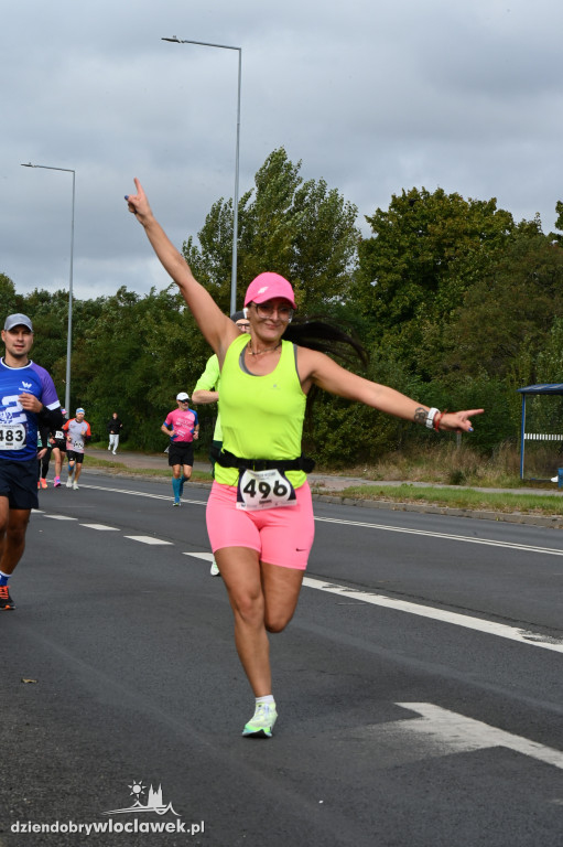 12. Półmaraton Włocławek: zawodnicy na trasie