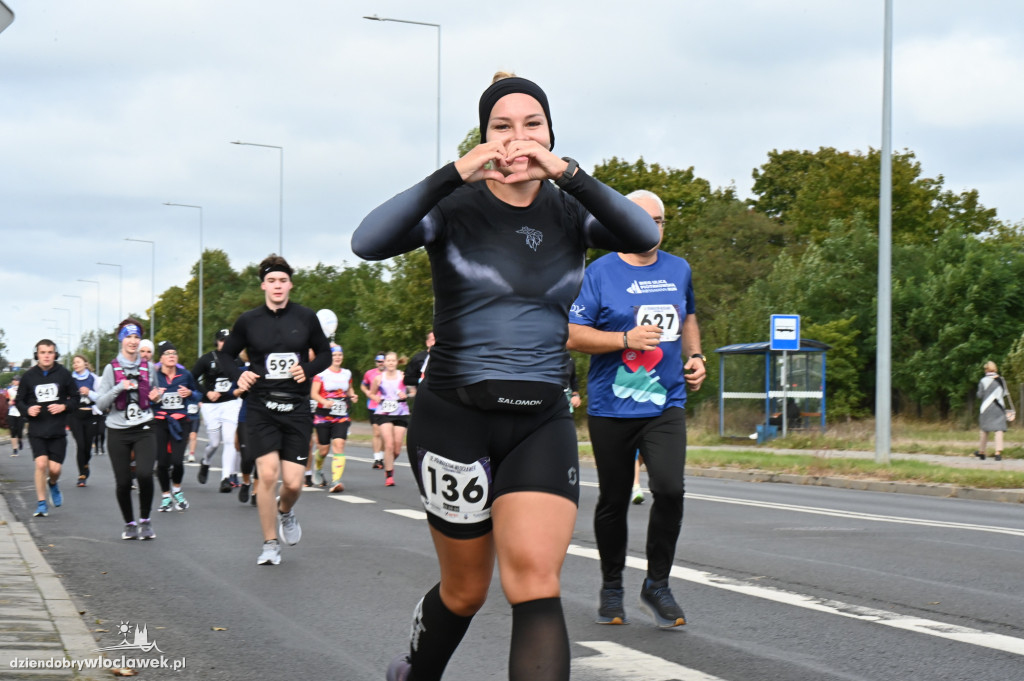 12. Półmaraton Włocławek: zawodnicy na trasie