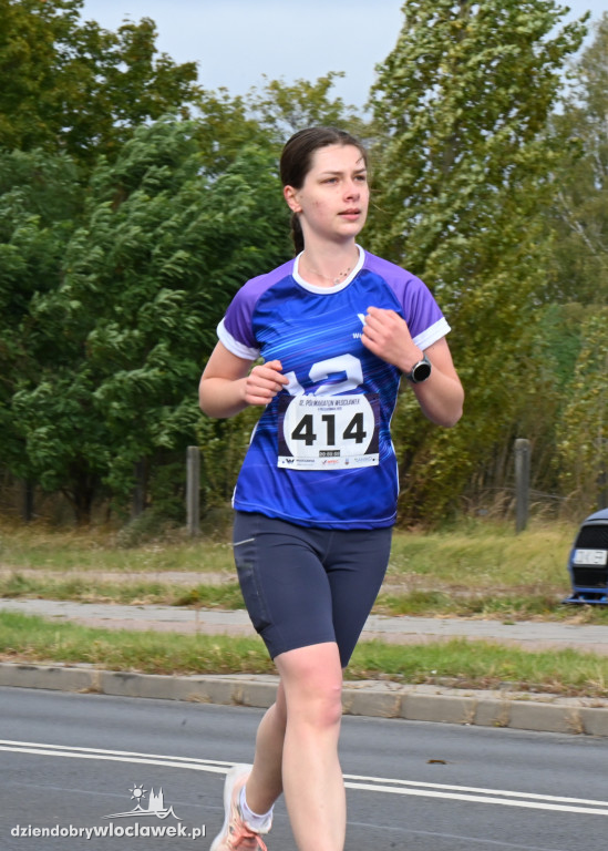 12. Półmaraton Włocławek: zawodnicy na trasie