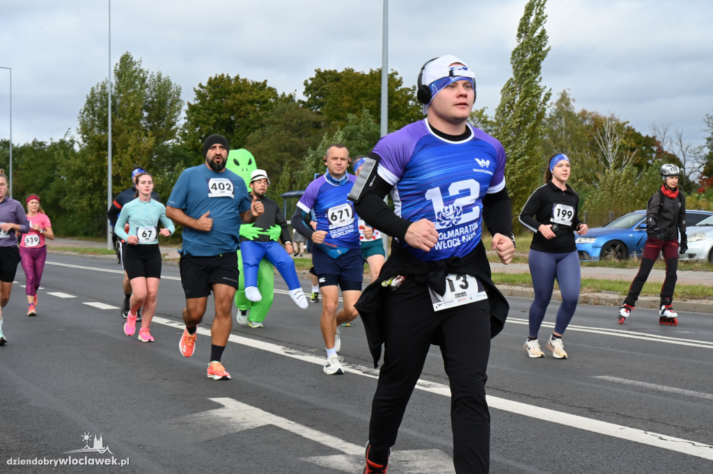 12. Półmaraton Włocławek: zawodnicy na trasie
