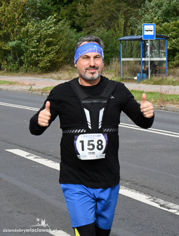 12. Półmaraton Włocławek: zawodnicy na trasie