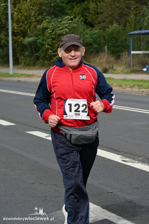 12. Półmaraton Włocławek: zawodnicy na trasie