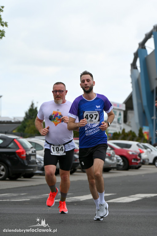12. Półmaraton Włocławek: zawodnicy na trasie