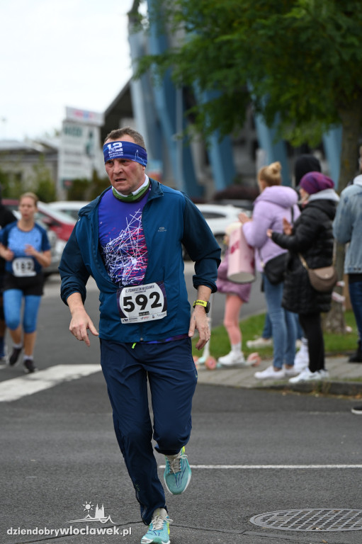 12. Półmaraton Włocławek: zawodnicy na trasie