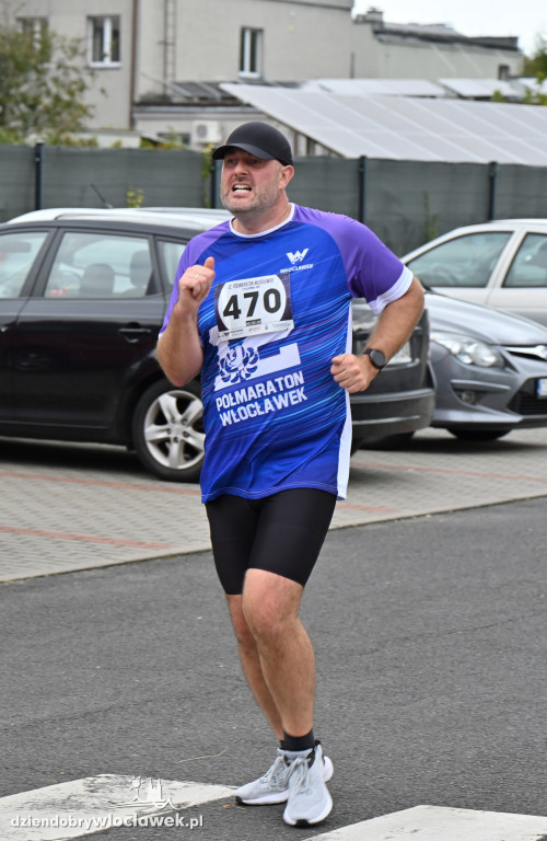 12. Półmaraton Włocławek: zawodnicy na trasie