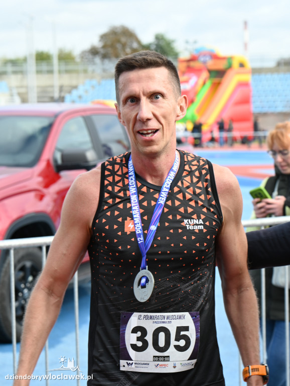 12. Półmaraton Włocławek: zawodnicy na mecie