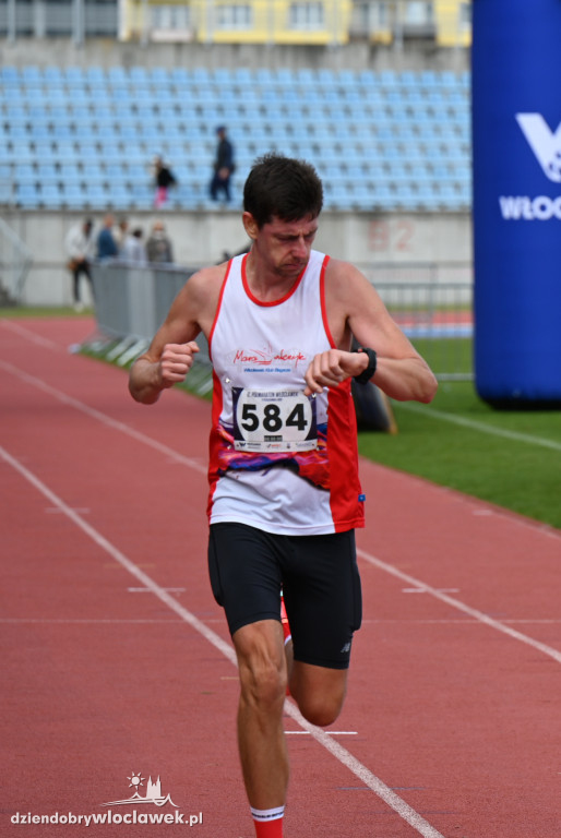 12. Półmaraton Włocławek: zawodnicy na mecie