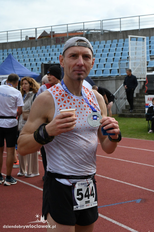 12. Półmaraton Włocławek: zawodnicy na mecie