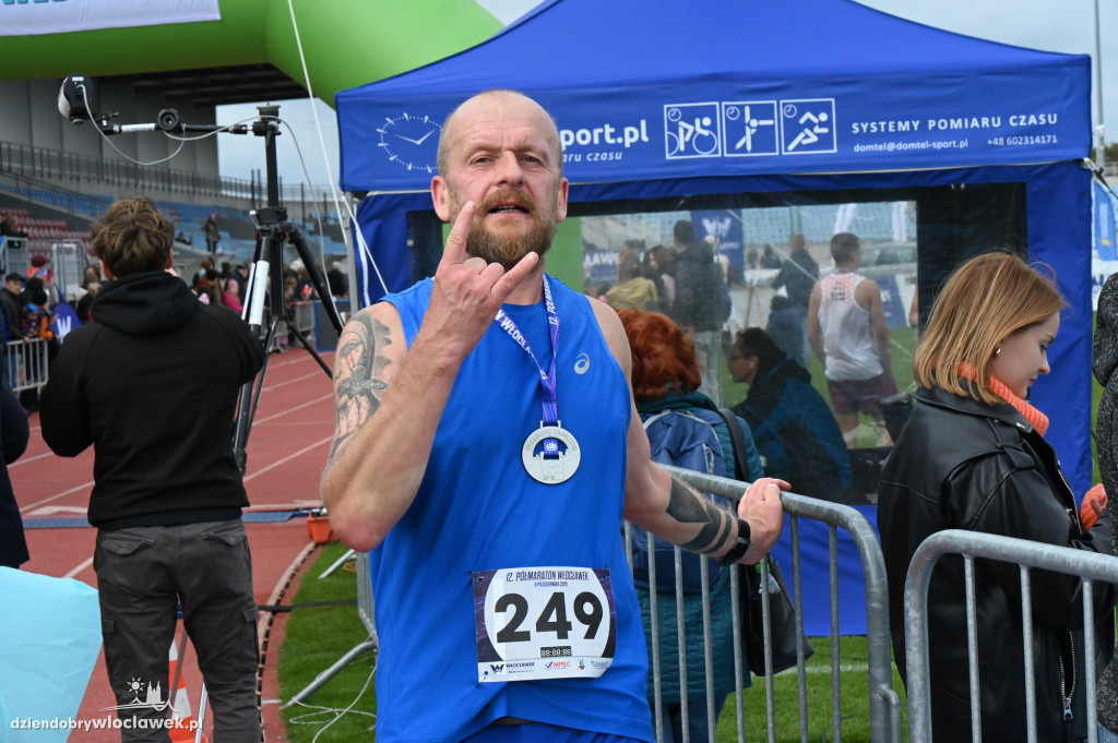 12. Półmaraton Włocławek: zawodnicy na mecie