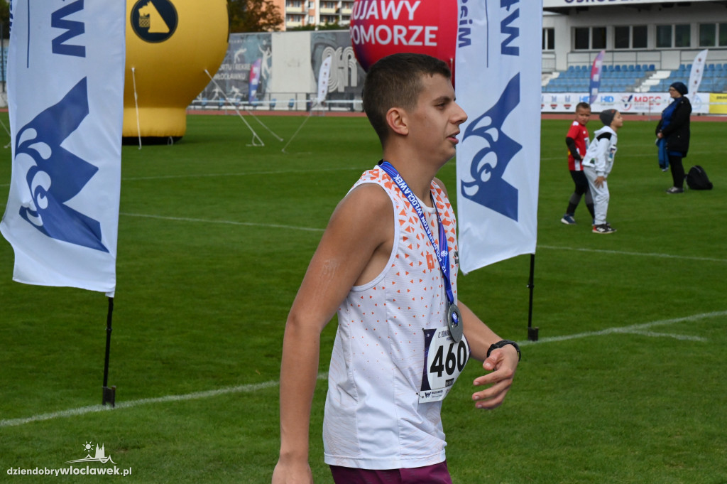 12. Półmaraton Włocławek: zawodnicy na mecie