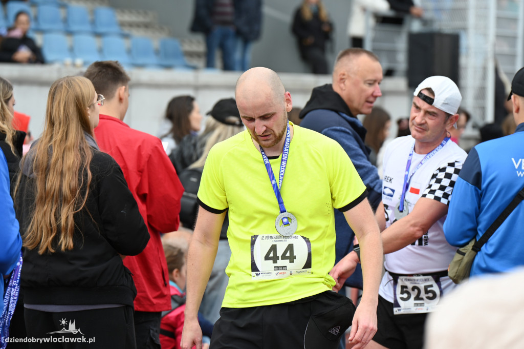 12. Półmaraton Włocławek: zawodnicy na mecie