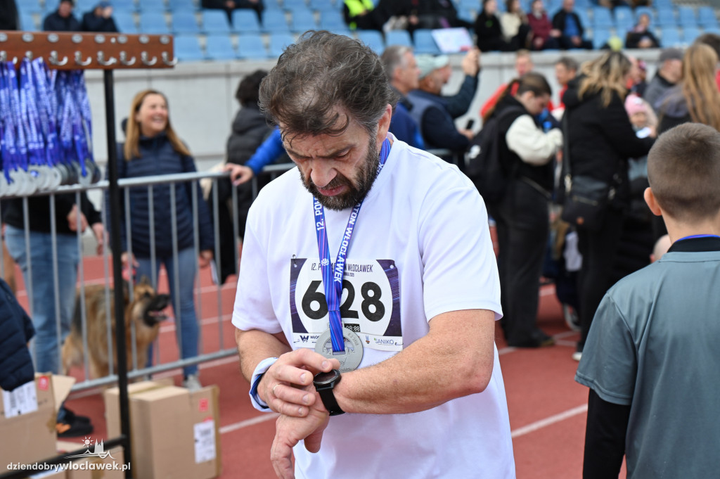 12. Półmaraton Włocławek: zawodnicy na mecie