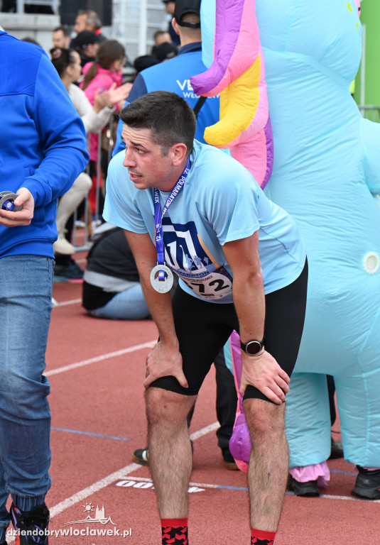 12. Półmaraton Włocławek: zawodnicy na mecie