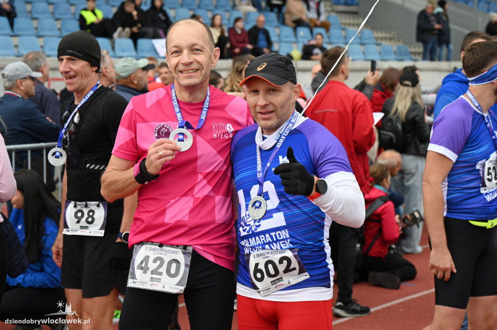 12. Półmaraton Włocławek: zawodnicy na mecie