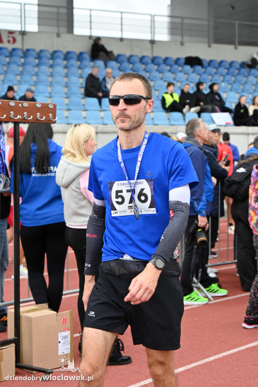 12. Półmaraton Włocławek: zawodnicy na mecie