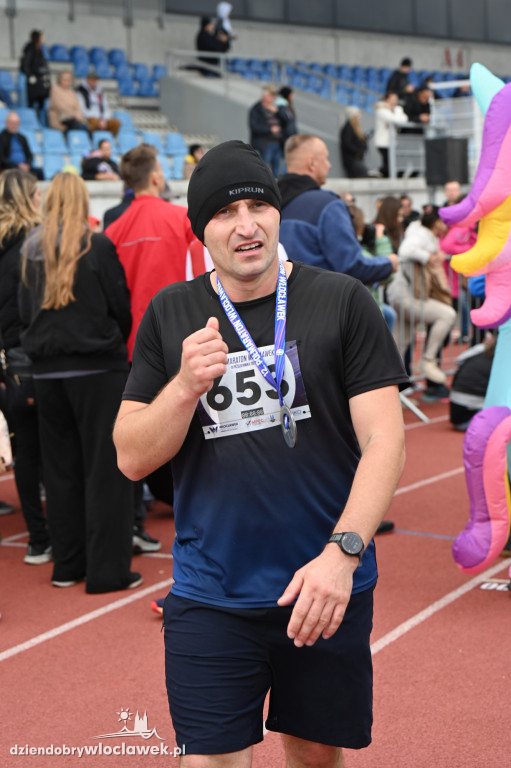 12. Półmaraton Włocławek: zawodnicy na mecie