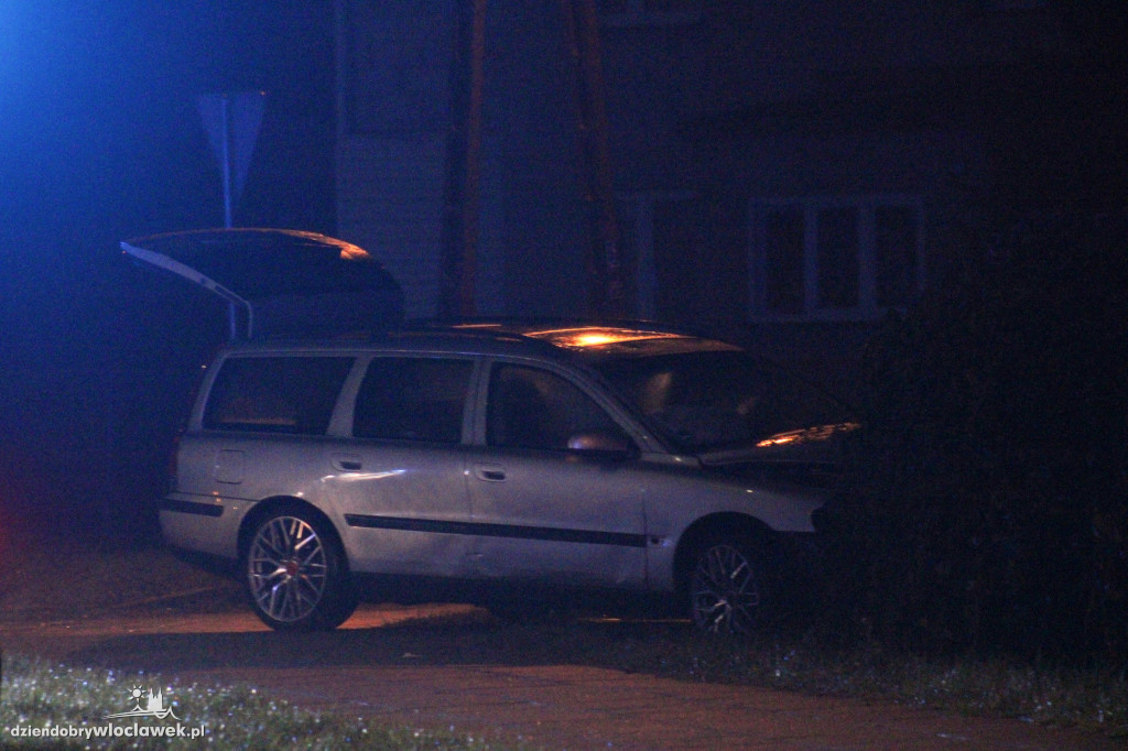 Nocny pościg za volvo