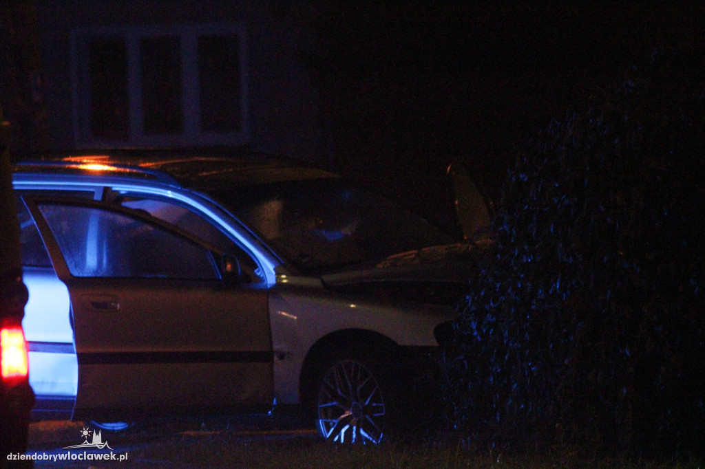 Nocny pościg za volvo