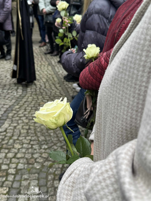 Pogrzeb dzieci zmarłych przed urodzeniem