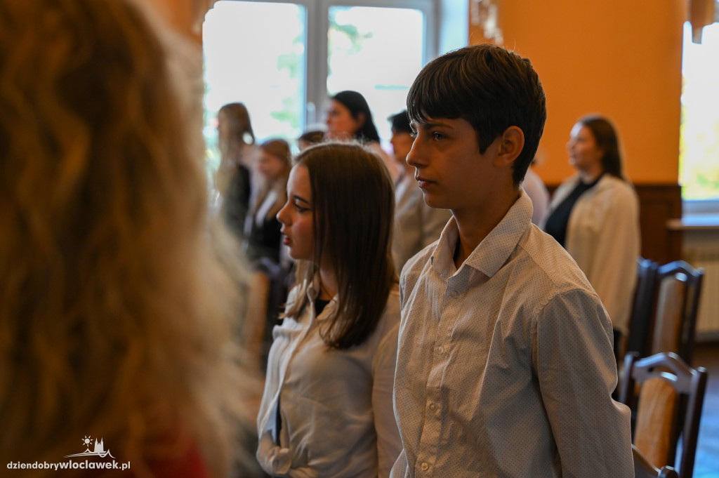 Pasowanie na uczniów rzemiosła w Cechu