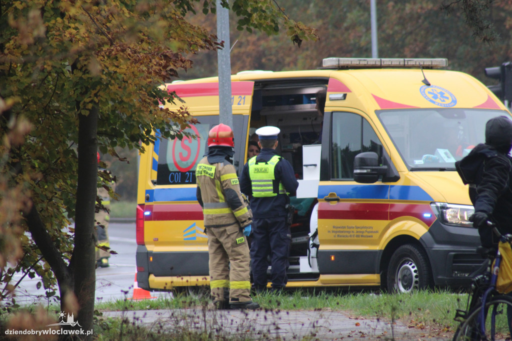 Wypadek na skrzyżowaniu Wieniecka - Obwodowa
