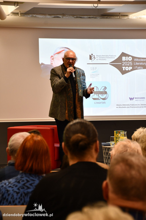 Jacek Cygan w Bibliotece Miejskiej we Włocławku